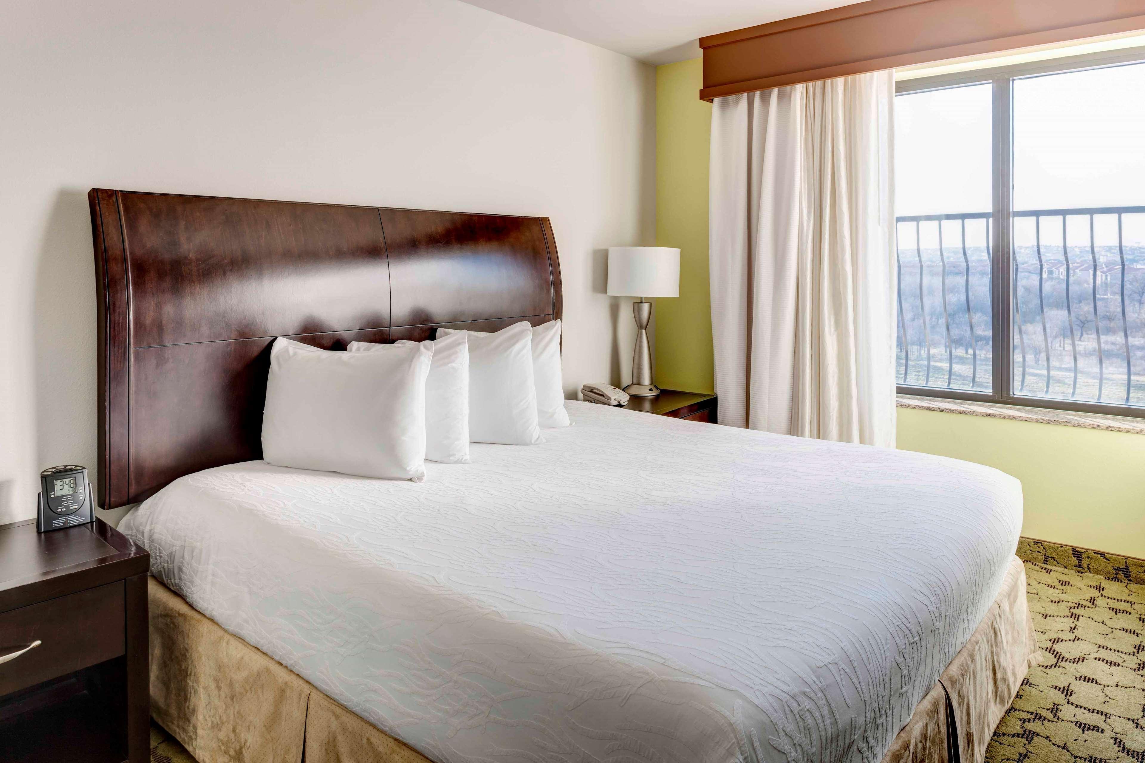 Hilton Garden Inn Dallas Lewisville Exterior photo