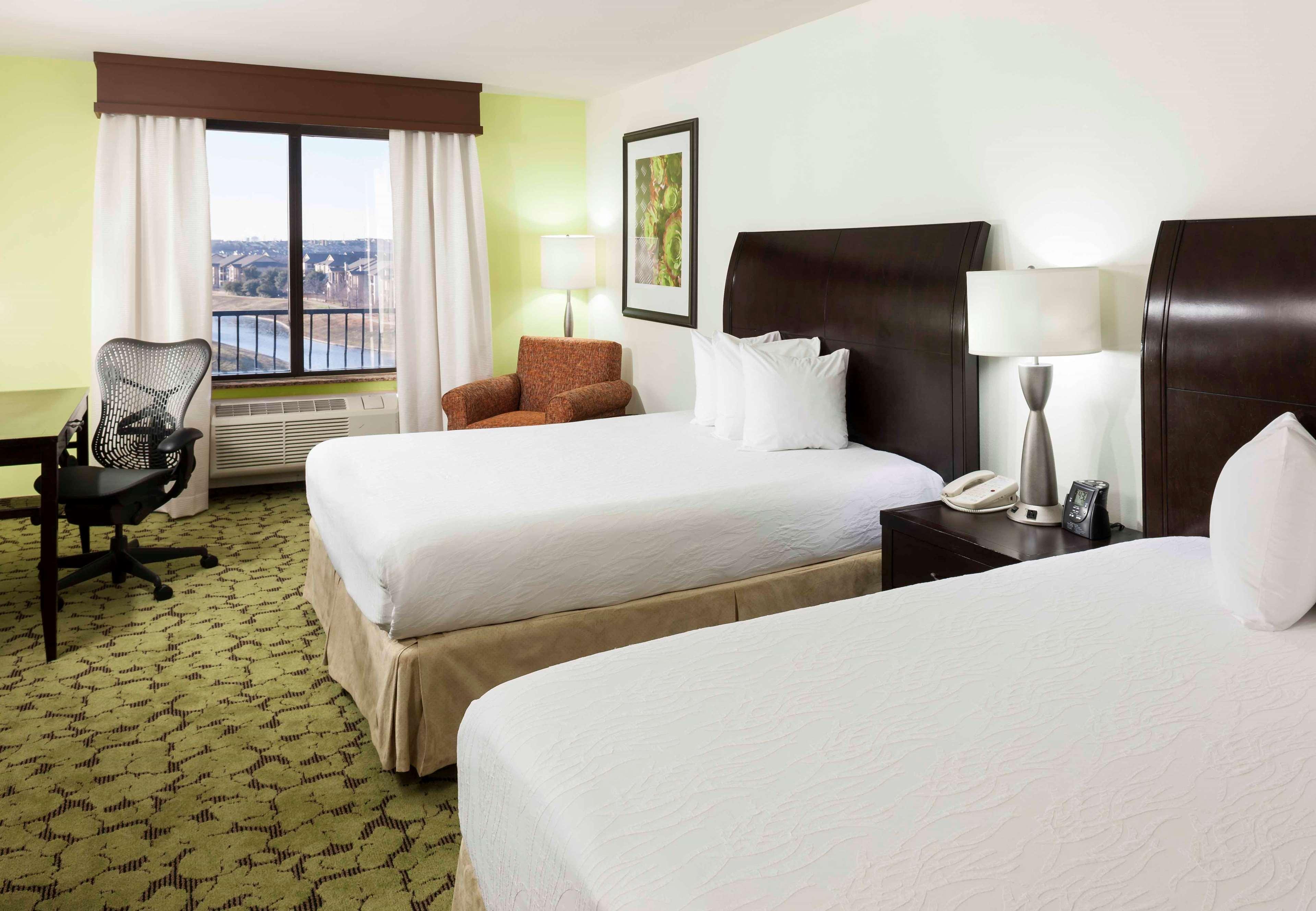 Hilton Garden Inn Dallas Lewisville Exterior photo