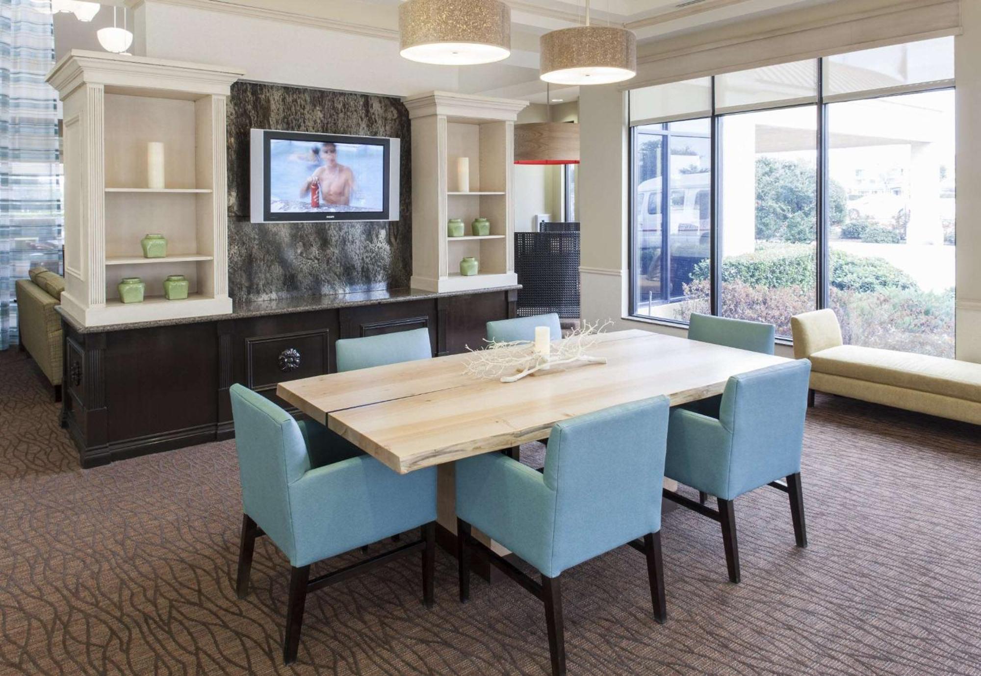 Hilton Garden Inn Dallas Lewisville Exterior photo